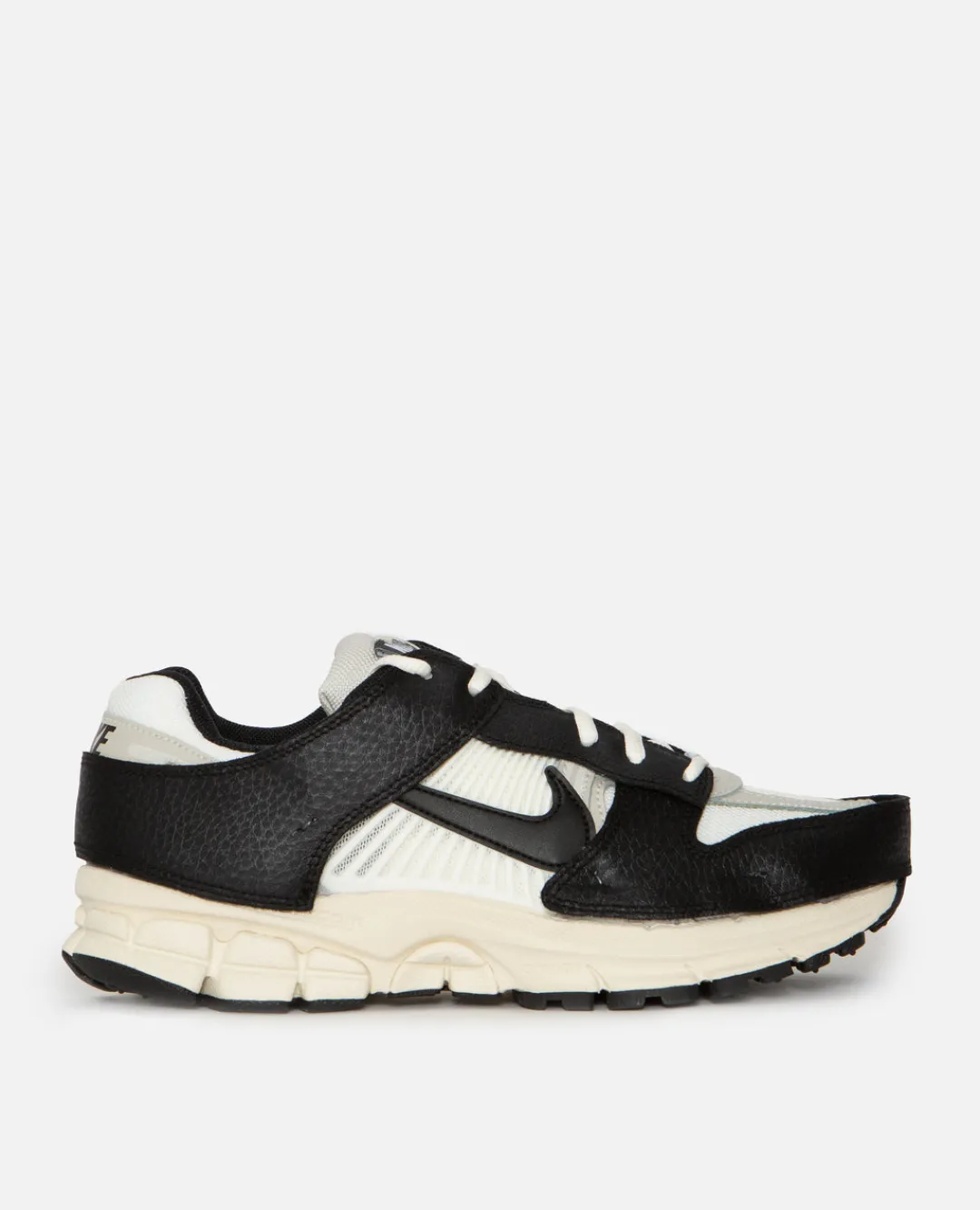 * Nike Wms Zoom Vomero 5 Timeless (Sail/Black-Light Bone-Wolf Grey)