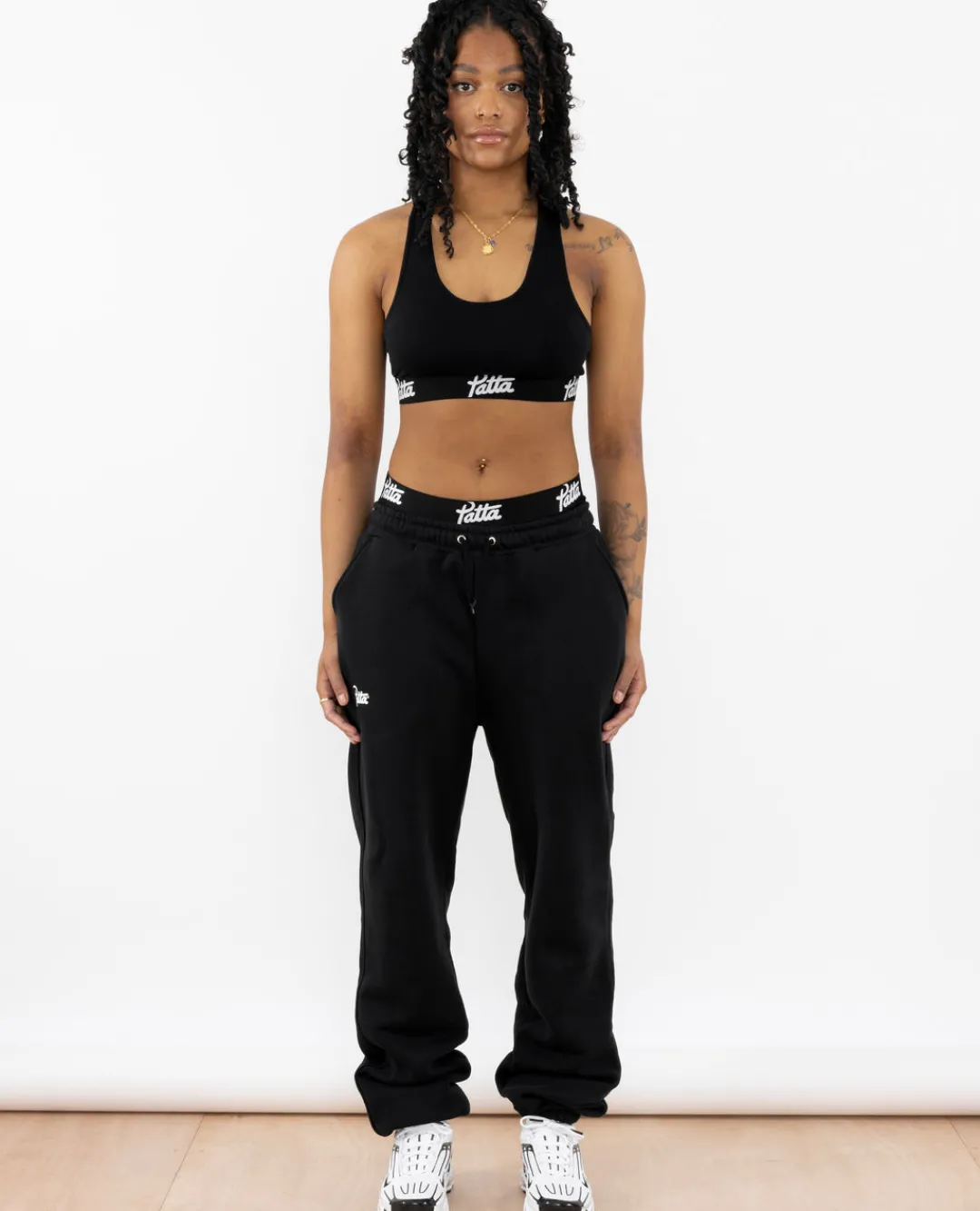 * Patta Femme Basic Jogging Pants (Black)