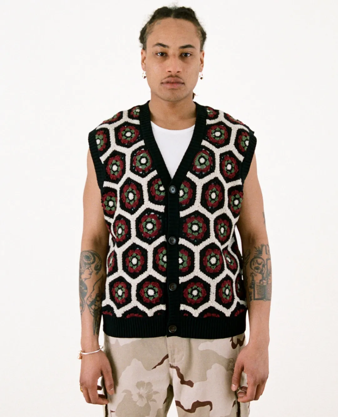 * Patta Flower Crochet Sleeveless Cardigan (Multi)