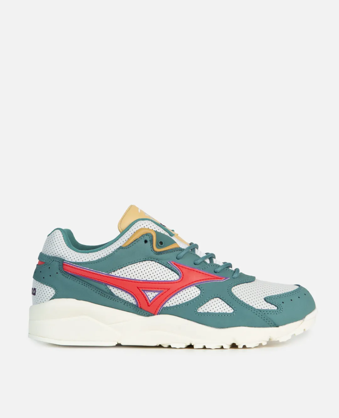 * Patta X Mizuno Sky Medal (Ivory/Red/Green)